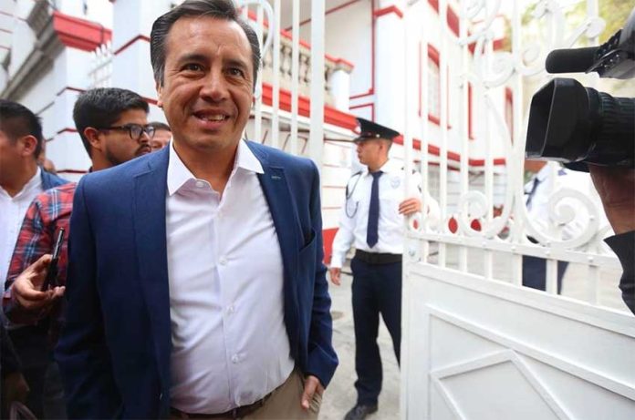 García: asset-poor, like AMLO.